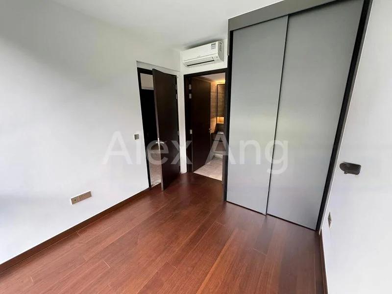 2 Bed Condo for Rent in  The Commodore - Image 8